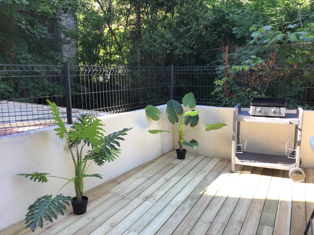Magnifique T4 Avec Terrasse A Saint-Nectaire - 8 Persアパートメント エクステリア 写真